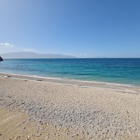 Villa Meminaj Avlonya Dış mekan fotoğraf