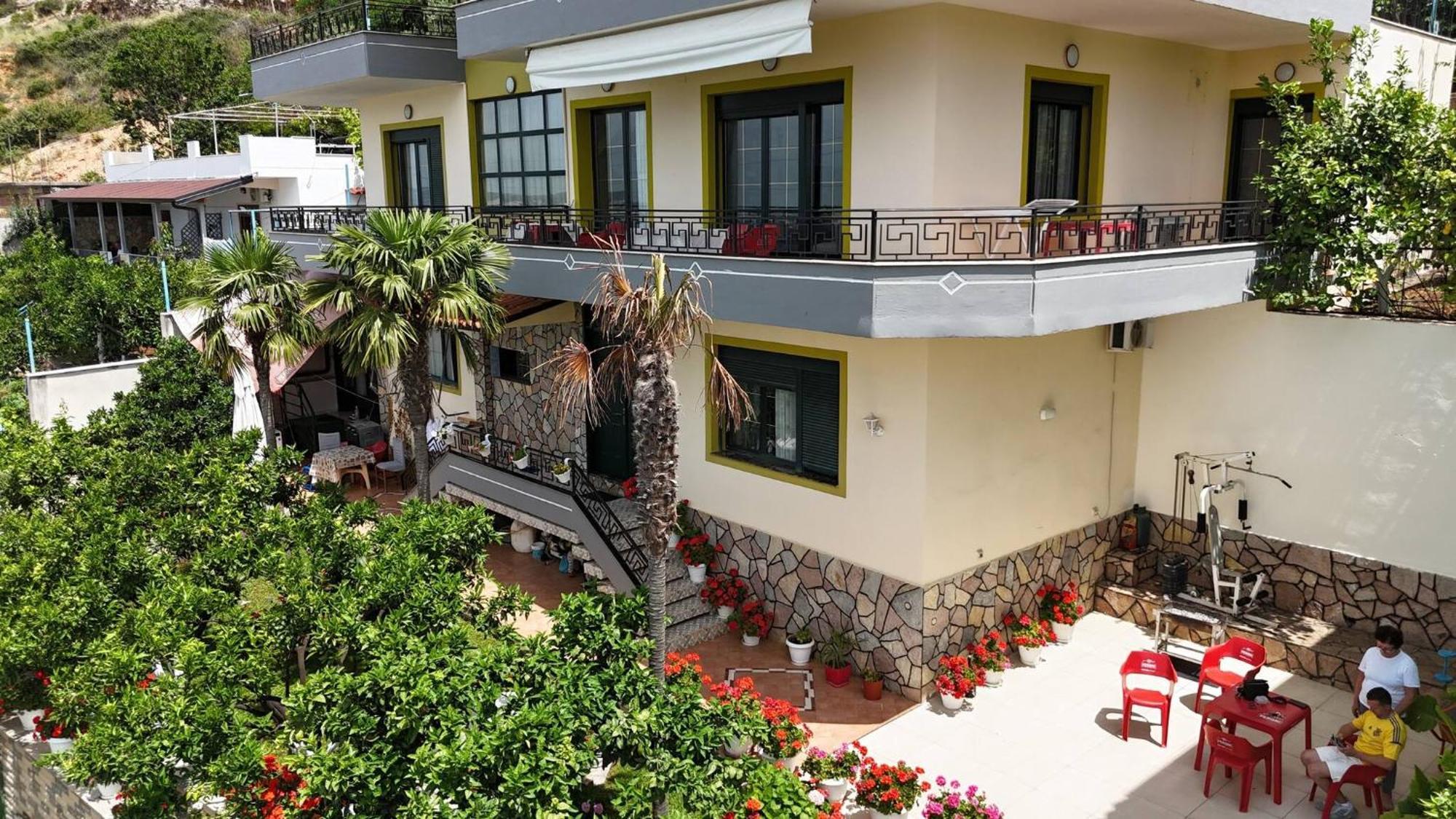 Villa Meminaj Avlonya Dış mekan fotoğraf